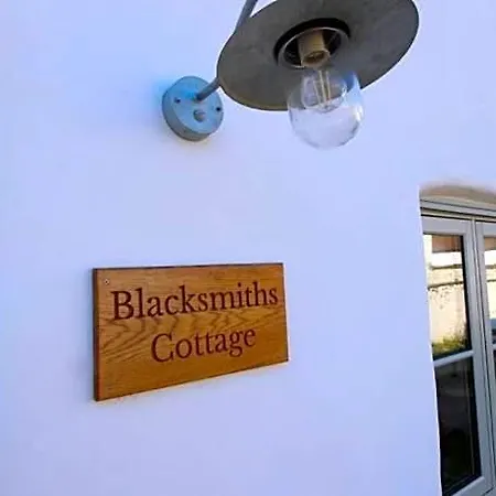 Blacksmiths Hotel 3*